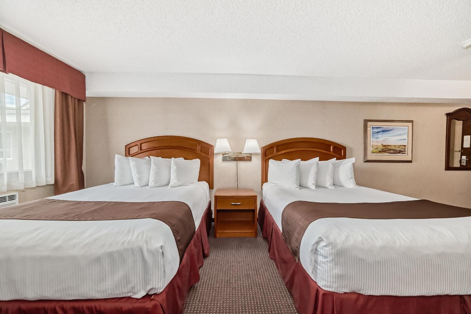 Stony Plain Inn & Suites Luaran gambar