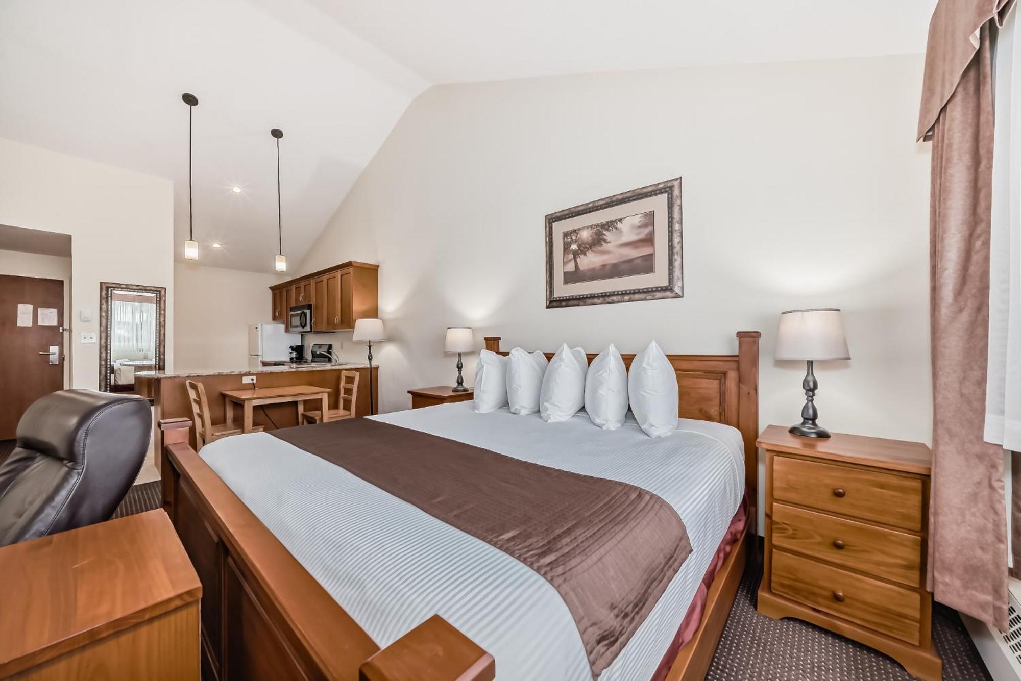 Stony Plain Inn & Suites Luaran gambar