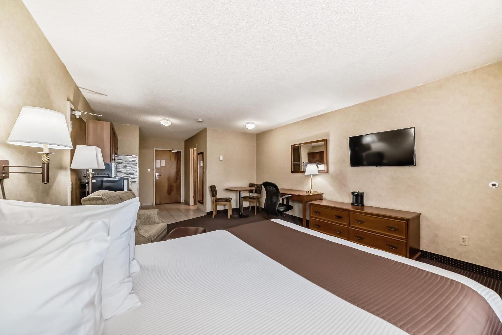 Stony Plain Inn & Suites Luaran gambar